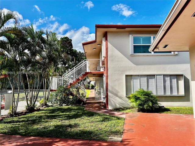 2918 Funston Street 29B, Hollywood, FL 33020
