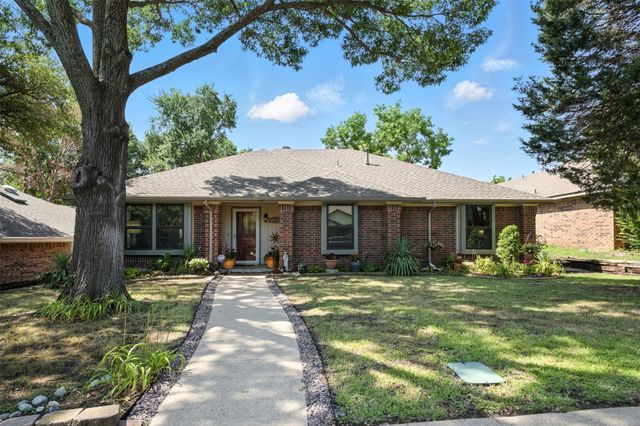 9128 Sweetwater Drive, Dallas, TX 75228