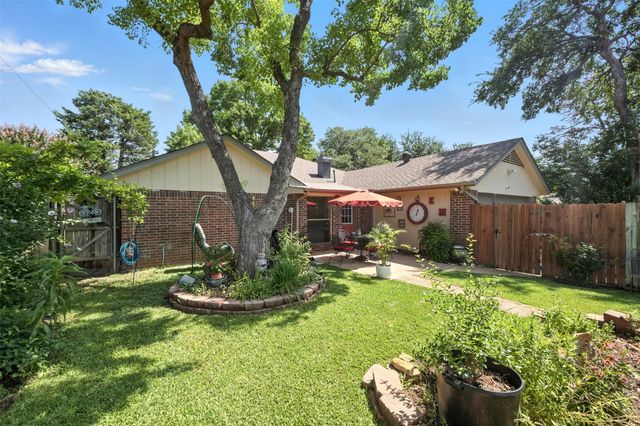 9128 Sweetwater Drive, Dallas, TX 75228