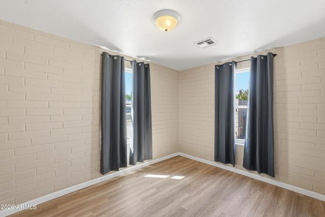 5002 W CITRUS Way, Glendale, AZ 85301