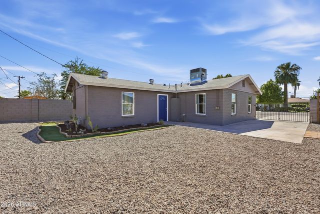 5002 W CITRUS Way, Glendale, AZ 85301