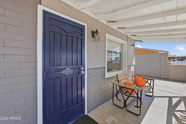 5002 W CITRUS Way, Glendale, AZ 85301
