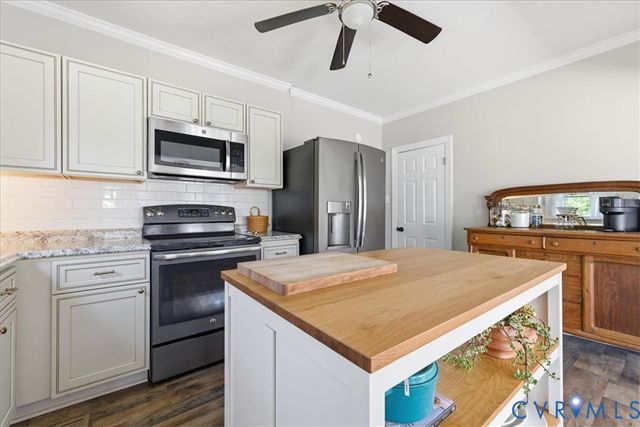 7220 Turner Rd, Henrico, VA 23231