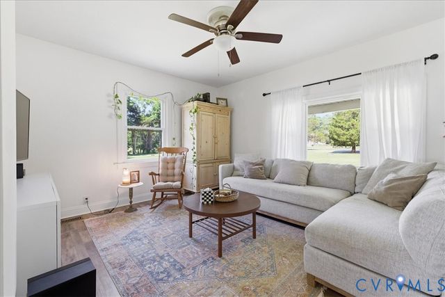 7220 Turner Rd, Henrico, VA 23231