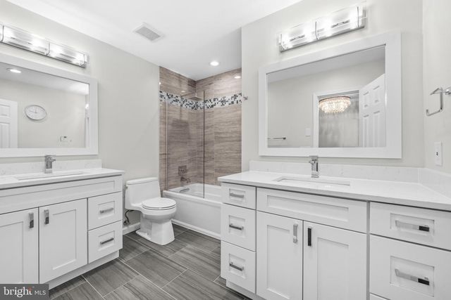 9403 FERRY LANDING CT, Alexandria, VA 22309