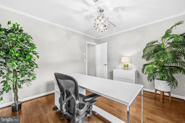 9403 FERRY LANDING CT, Alexandria, VA 22309