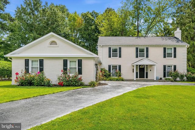 9403 FERRY LANDING CT, Alexandria, VA 22309
