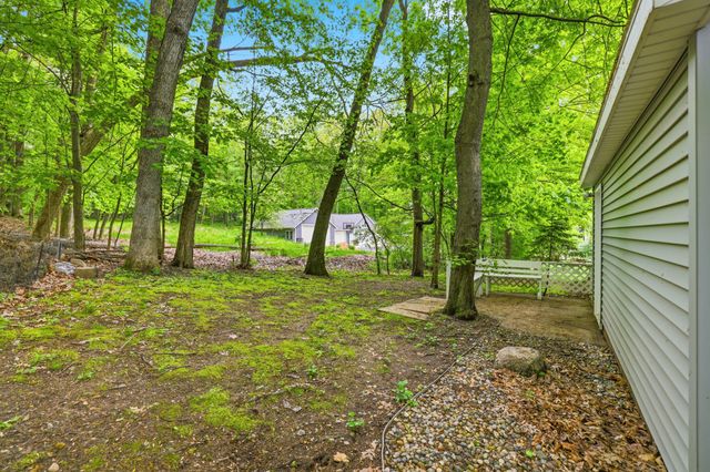 8759 Brower Lake Drive NE, Rockford, MI 49341