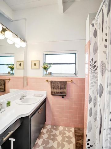 521 N Highland Drive, Hollywood, FL 33021