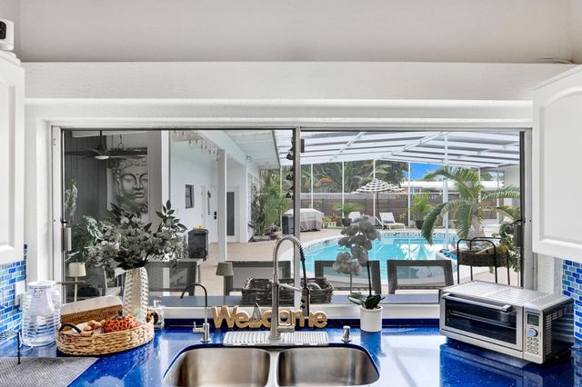 521 N Highland Drive, Hollywood, FL 33021