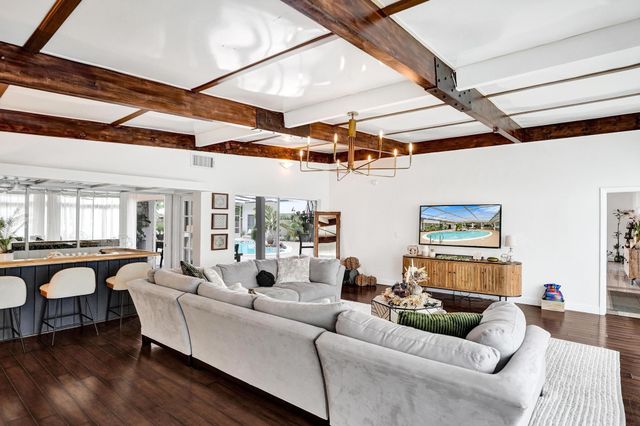 521 N Highland Drive, Hollywood, FL 33021