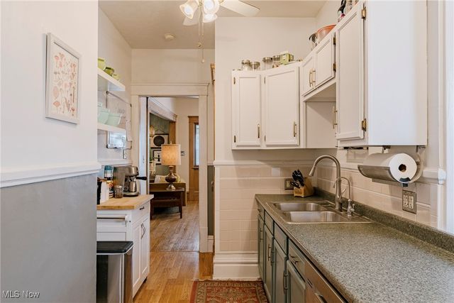 100 Corson Avenue, Akron, OH 44302