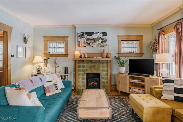 100 Corson Avenue, Akron, OH 44302