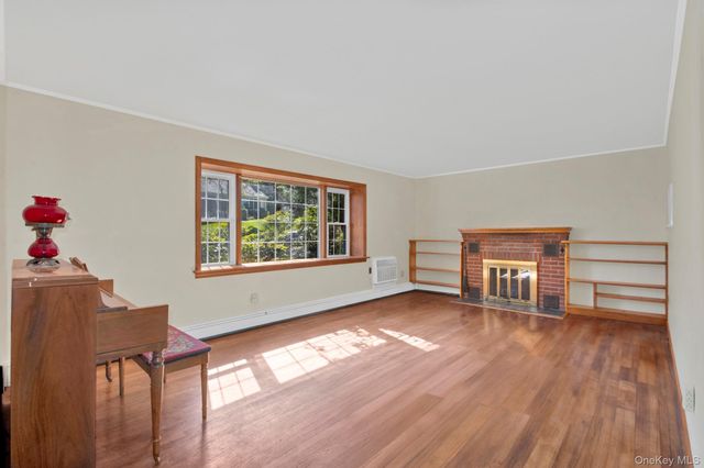 32 Fern Road, Rocky Point, NY 11778