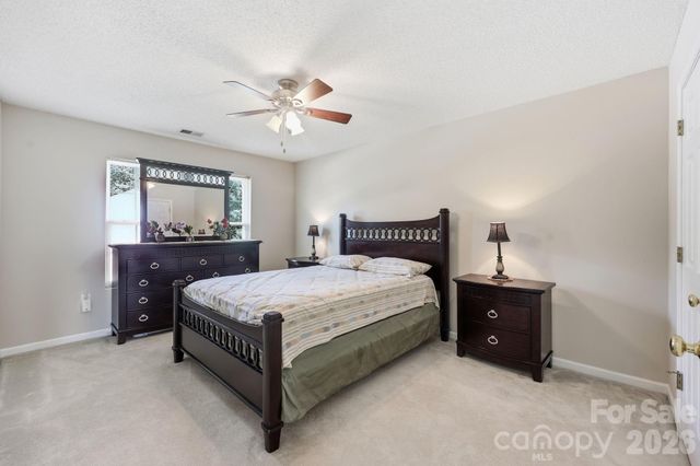 8818 Norway Court, Charlotte, NC 28269