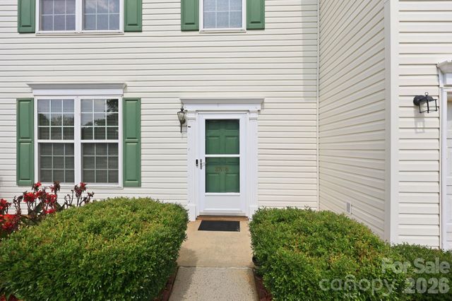8818 Norway Court, Charlotte, NC 28269