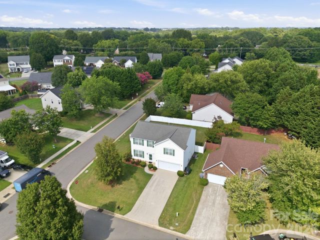 8818 Norway Court, Charlotte, NC 28269