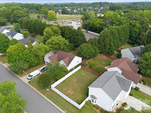 8818 Norway Court, Charlotte, NC 28269