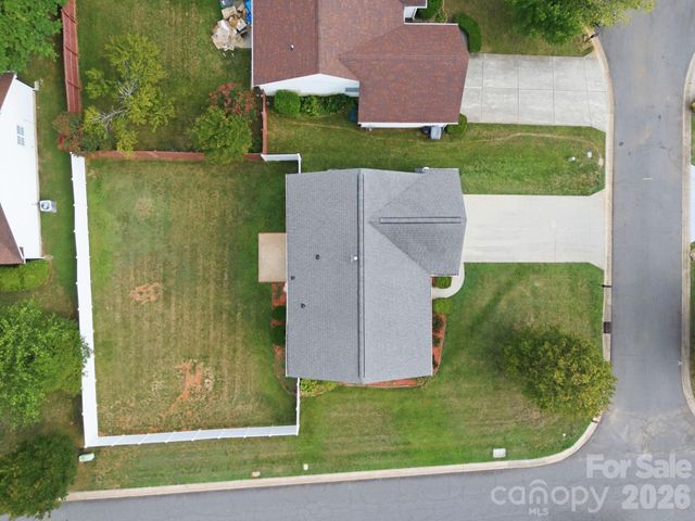 8818 Norway Court, Charlotte, NC 28269