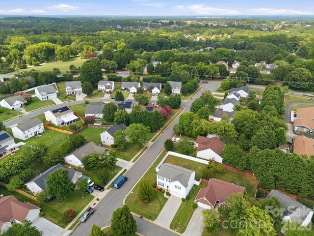 8818 Norway Court, Charlotte, NC 28269
