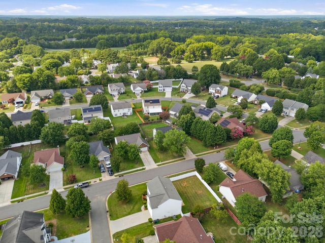 8818 Norway Court, Charlotte, NC 28269