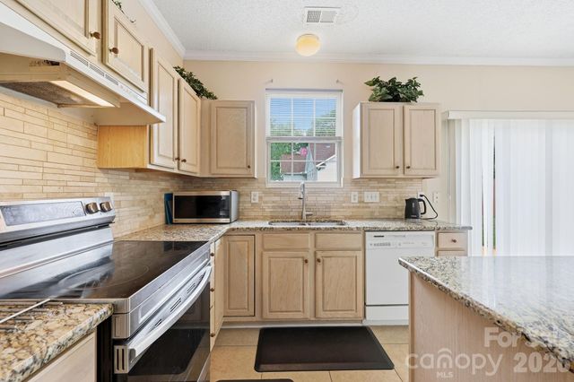 8818 Norway Court, Charlotte, NC 28269