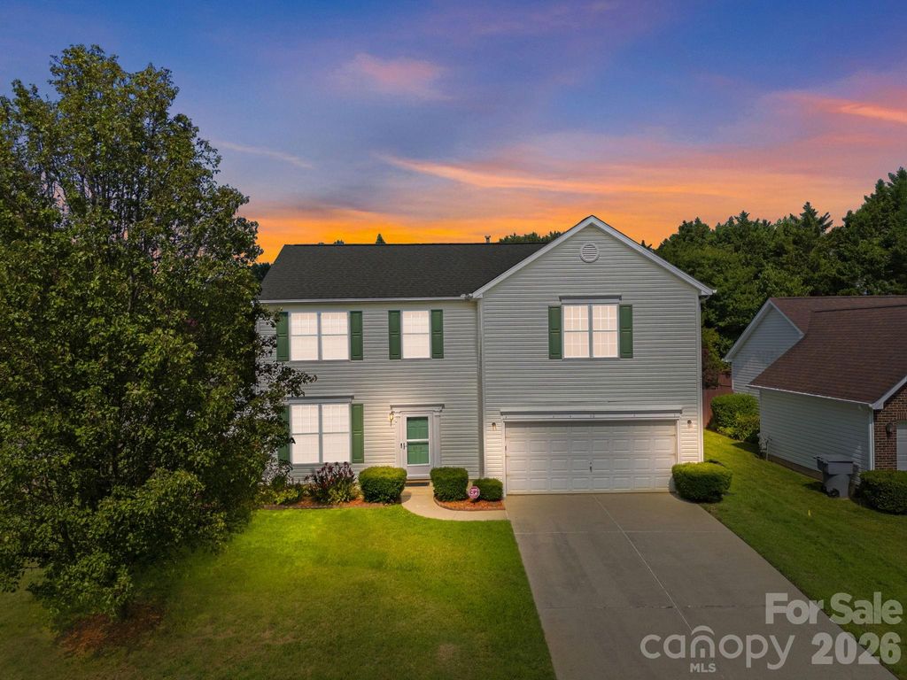 8818 Norway Court, Charlotte, NC 28269
