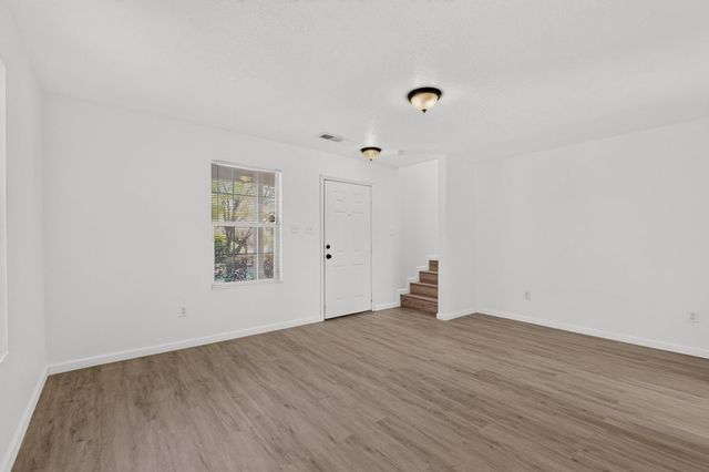 4110 Logan Road NW, Albuquerque, NM 87114