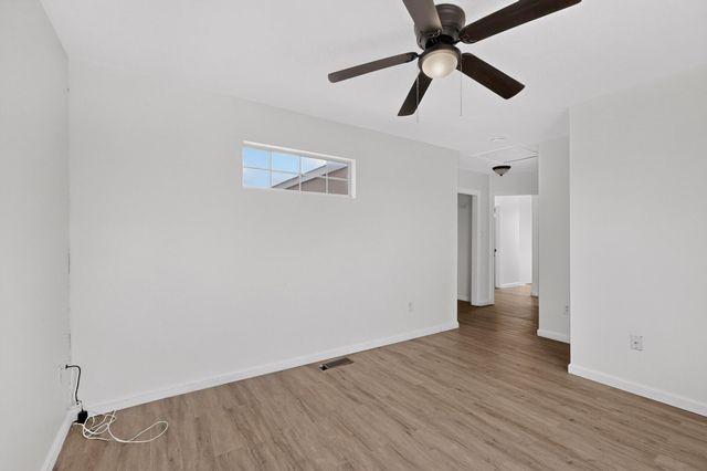 4110 Logan Road NW, Albuquerque, NM 87114
