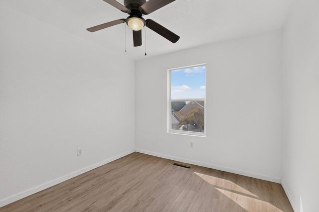 4110 Logan Road NW, Albuquerque, NM 87114