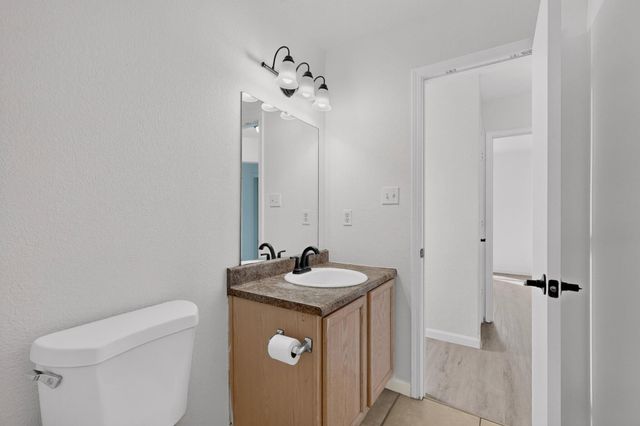 4110 Logan Road NW, Albuquerque, NM 87114