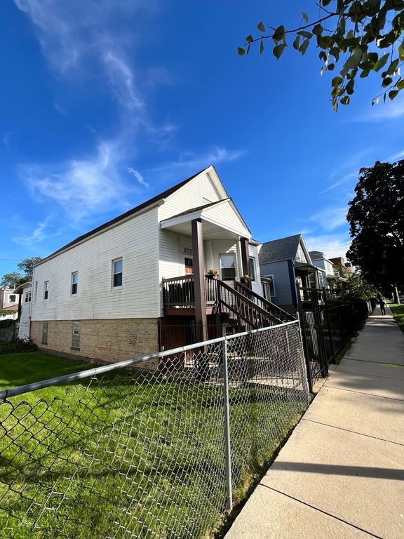 2123 N KARLOV Avenue, Chicago, IL 60639 — photo 2