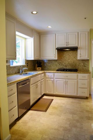 130 Otis Street, Santa Cruz, CA 95060