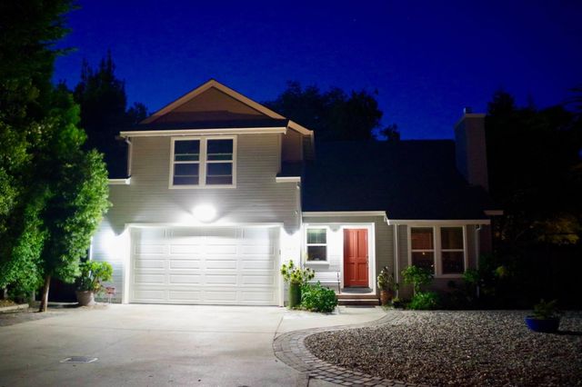 130 Otis Street, Santa Cruz, CA 95060