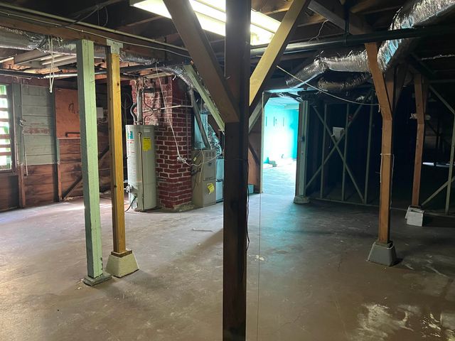 1712 37Th Ave, Oakland, CA 94601