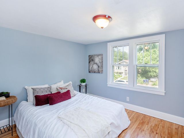 912 Fremont Avenue, Saint Paul, MN 55106