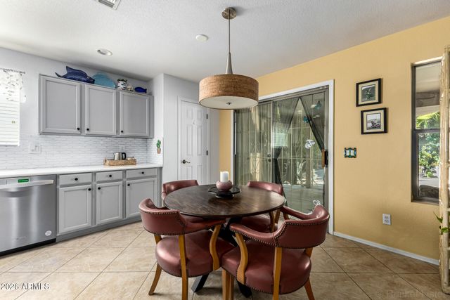 15818 W ACAPULCO Lane, Surprise, AZ 85379