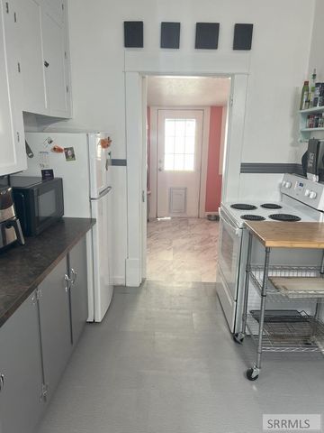 1220 N Garfield, Pocatello, ID 83204