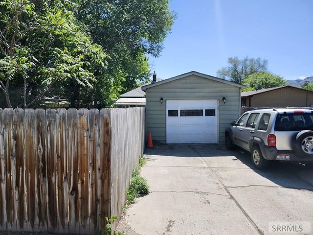 1220 N Garfield, Pocatello, ID 83204