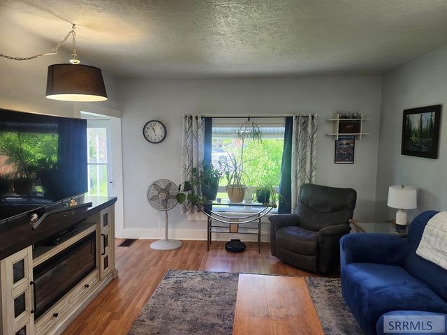 1220 N Garfield, Pocatello, ID 83204