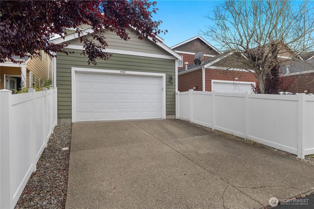4437 McKinley Street NE, Lacey, WA 98516