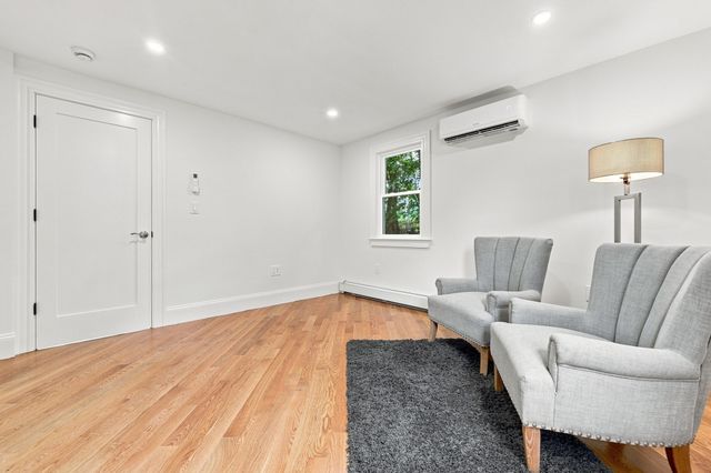 121 Elm St, North Reading, MA 01864