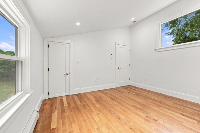 121 Elm St, North Reading, MA 01864