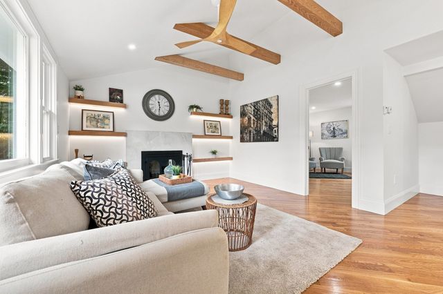 121 Elm St, North Reading, MA 01864