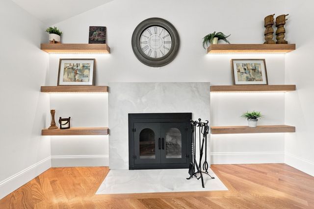 121 Elm St, North Reading, MA 01864