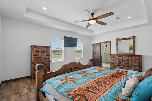 4248 N Fm 273, Ivanhoe, TX 75447