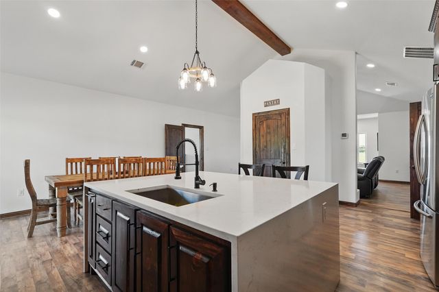 4248 N Fm 273, Ivanhoe, TX 75447