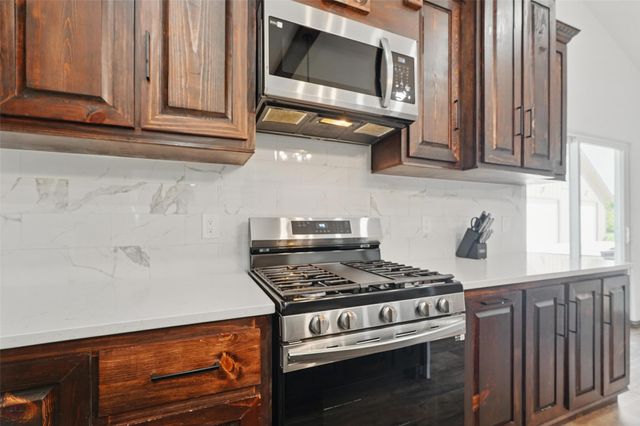 4248 N Fm 273, Ivanhoe, TX 75447