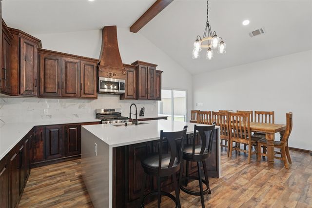 4248 N Fm 273, Ivanhoe, TX 75447