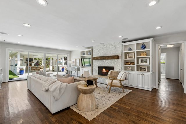 7439 Stonecrest Drive, Dallas, TX 75254